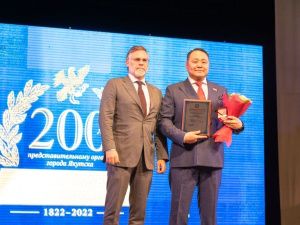 Событие: 200-летний юбилей Якутской городской Думы отметили в Якутске