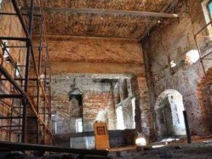 В Якутске старинный храм реставрирует подрядчик без лицензии