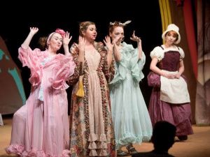 Александр Лобанов:  Труппа Русского театра готова к новым проектам