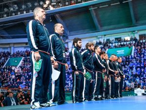 Айсен Николаев открыл Кубок мира по вольной борьбе