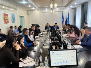 Опыт АО «АК «ЖДЯ» по подготовке специалистов представлен в рамках кадровой экспедиции «Работающая Якутия. Кадры» в Амгинском улусе