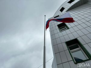 Премьер-министр Якутии принял участие в торжественной линейке школы № 29 Якутска