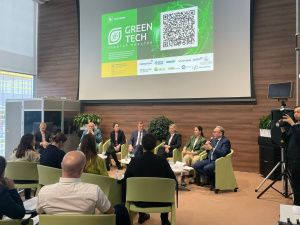Наши в финале: конкурс GreenTech Startup Booster 2024
