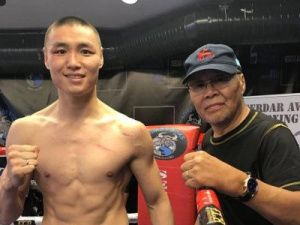 Якутский боксер победил нокаутом в дебютном профессиональном бою