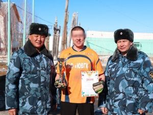 На базе исправительной колонии № 6 состоялся турнир по зимнему футболу среди осужденных