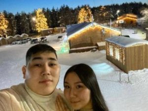 Пара из Якутии участвует в самой массовой свадьбе в Москве