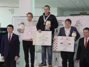 Победителем шахматного турнира на Кубок Главы Якутии стал Дмитрий Кокарев 
