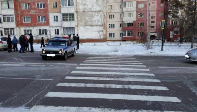 В Нерюнгри на пешеходном переходе сбили шестилетнего мальчика. Он попал в реанимацию