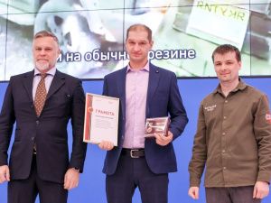 В Якутии состоялась церемония вручения наград Народного фронта "Все для Победы!"