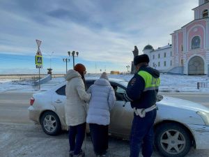 В Якутске провели акцию «Внимание, слепой пешеход!»