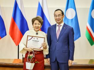 В День учителя Глава Якутии наградил выдающихся педагогов и наставников республики