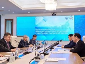 Глава Якутии обсудил вопросы содержания федеральных трасс Колыма и Вилюй с руководителем Росавтодора