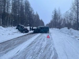 В Якутии в жестком ДТП пострадали три человека