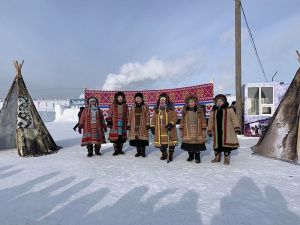 В Якутске прошел праздник «Встреча солнца»