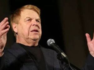 Умер актер Михаил Кокшенов