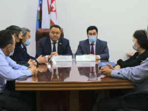 В Якутске представили нового председателя контрольно-счетной палаты города