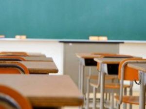 Всех школьников Якутска переводят на дистанционное обучение до 25 января включительно