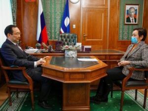 Глава Якутии дал поручения по итогам встречи с главным государственным санитарным врачом республики Маргаритой Игнатьевой
