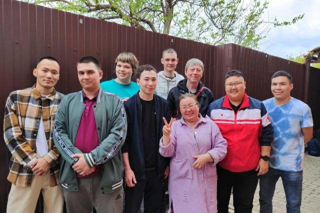 Студенты Алданского медколледжа помогают медикам в военном госпитале Ростова-на-Дону