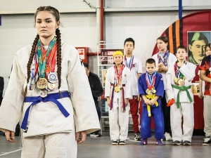 В Якутии открыли три модульных спортзала по президентской субсидии