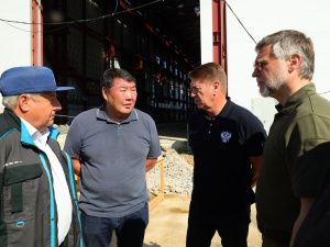 Делегация Совета Федерации ознакомилась с ходом строительства Жатайской судоверфи