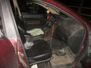 Бурная ночь: Молодой человек ограбил один автомобиль и угнал другой