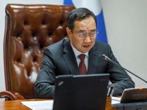 Айсен Николаев потребовал детального анализа пожароопасного сезона уходящего года