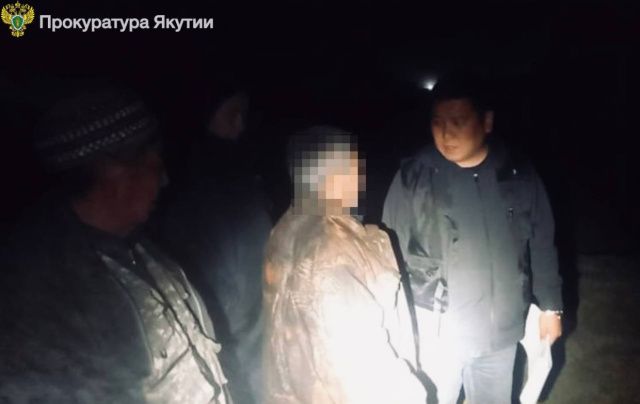 В Таттинском улусе мужчина трижды ударил ножом человека, перепутав его с другим