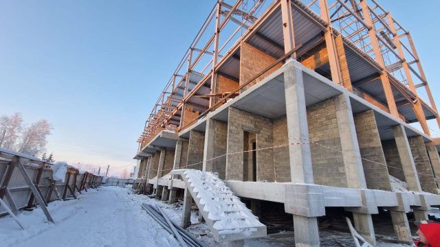 Возбуждено уголовное дело о превышении полномочий при строительстве спортивного комплекса