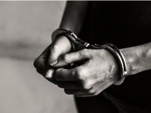 21-летний житель Якутска ограбил свою девушку