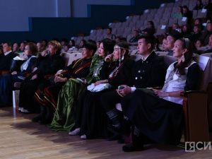 В Якутии завершилась декада Олонхо