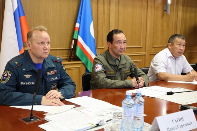 Айсен Николаев поручил оказать дополнительную помощь гражданам, пострадавшим от паводка