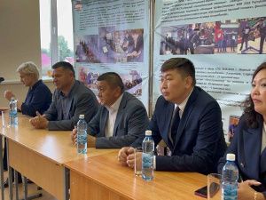 Андрей Тарасенко работает в Ленске