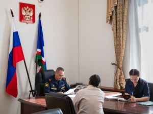 Начальник УФСИН Сергей Калиновский провел личный прием граждан в Приемной Президента Российской Федерации в Республике Саха (Якутия)