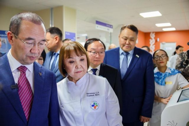 Альберт Семенов: «Открытие поликлиники - значимое событие для жителей Гагаринского округа»