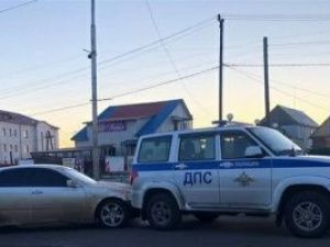 В Нюрбинском районе Якутии сотрудники ДПС задержали подозреваемых в грабеже
