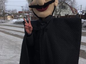 Рука в руке дружнее наш союз. На века  велика его сила.