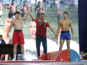 Николай Матаннанов вышел в лидеры первого дня отборочного турнира на «Игры Дыгына»