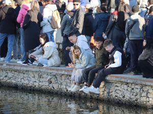 Якутский иллюзионист Алексей Гольдеров прокомментировал свой трюк на Теплом озере