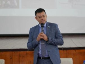 Депутат Луцкан прокомментировал ситуацию вокруг школы №1 в Якутске