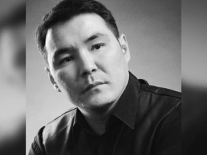 Ушел из жизни известный якутский певец Василий Еремеев