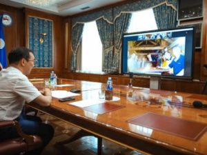 Айсен Николаев дал старт межрегиональной экспедиции «Путём первопроходцев»