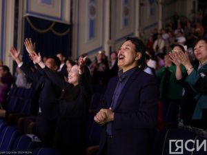 «Народ саха сохранил свою уникальную культуру»: казахские зрители высоко оценили спектакль-олонхо