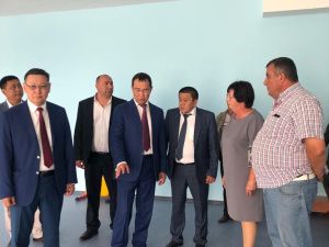 Айсен Николаев открыл детский сад в Ленском районе