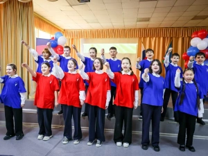 В рамках акции «Мы – граждане России!» юным якутянам вручили паспорта