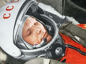 С 65-летием Победы в космосе! 