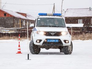 Сотрудники УФСИН стали победителями первого чемпионата Якутского республиканского совета Общества «Динамо» по служебному автомногоборью