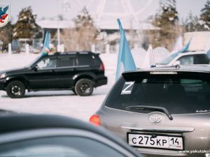Автопробег в поддержку спецоперации российских войск на Украине провели в Якутске