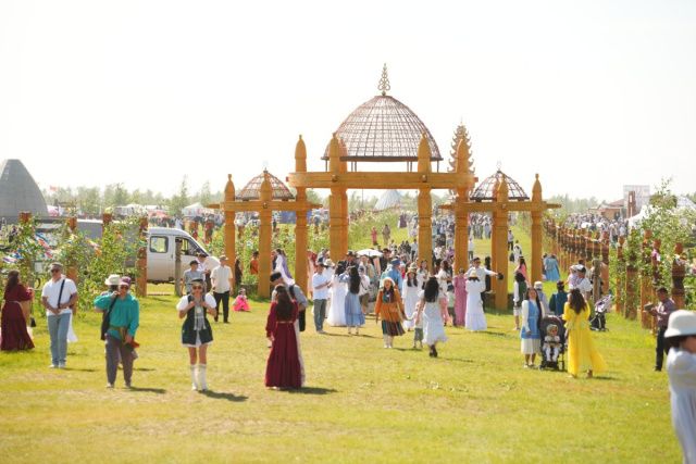 В Окружной администрации города Якутска обсудили подготовку к проведению национального праздника «Ысыах Туймаады - 2026»