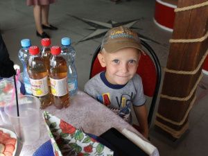 В социальной столовой прошла благотворительная акция «Собери ребенка в школу»